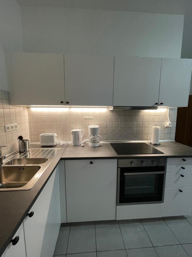 Comfortable Shared Apartment With Private Room In Wesseling Esterno foto