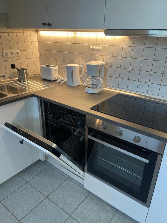 Comfortable Shared Apartment With Private Room In Wesseling Esterno foto