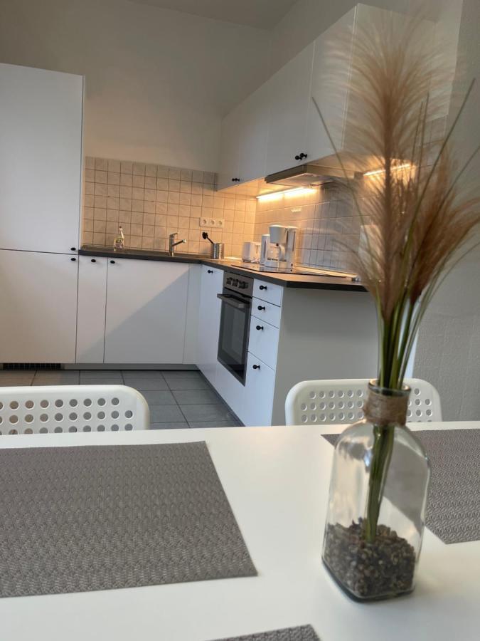 Comfortable Shared Apartment With Private Room In Wesseling Esterno foto