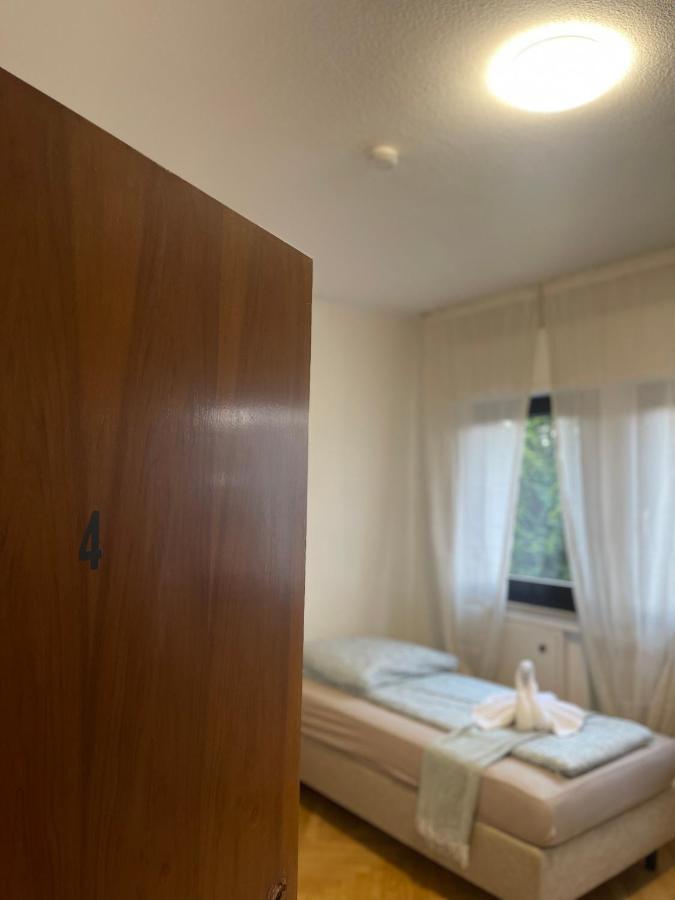 Comfortable Shared Apartment With Private Room In Wesseling Esterno foto