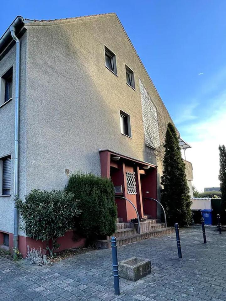 Comfortable Shared Apartment With Private Room In Wesseling Esterno foto